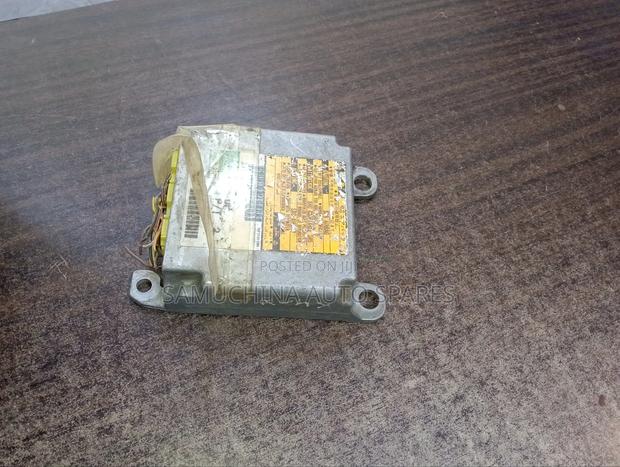 SRS Unit/ Airbag Computer Toyota Runx