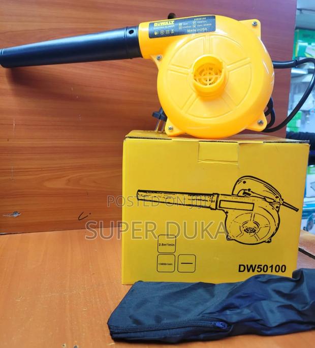 Dewalt 400w Electric Air Blower.