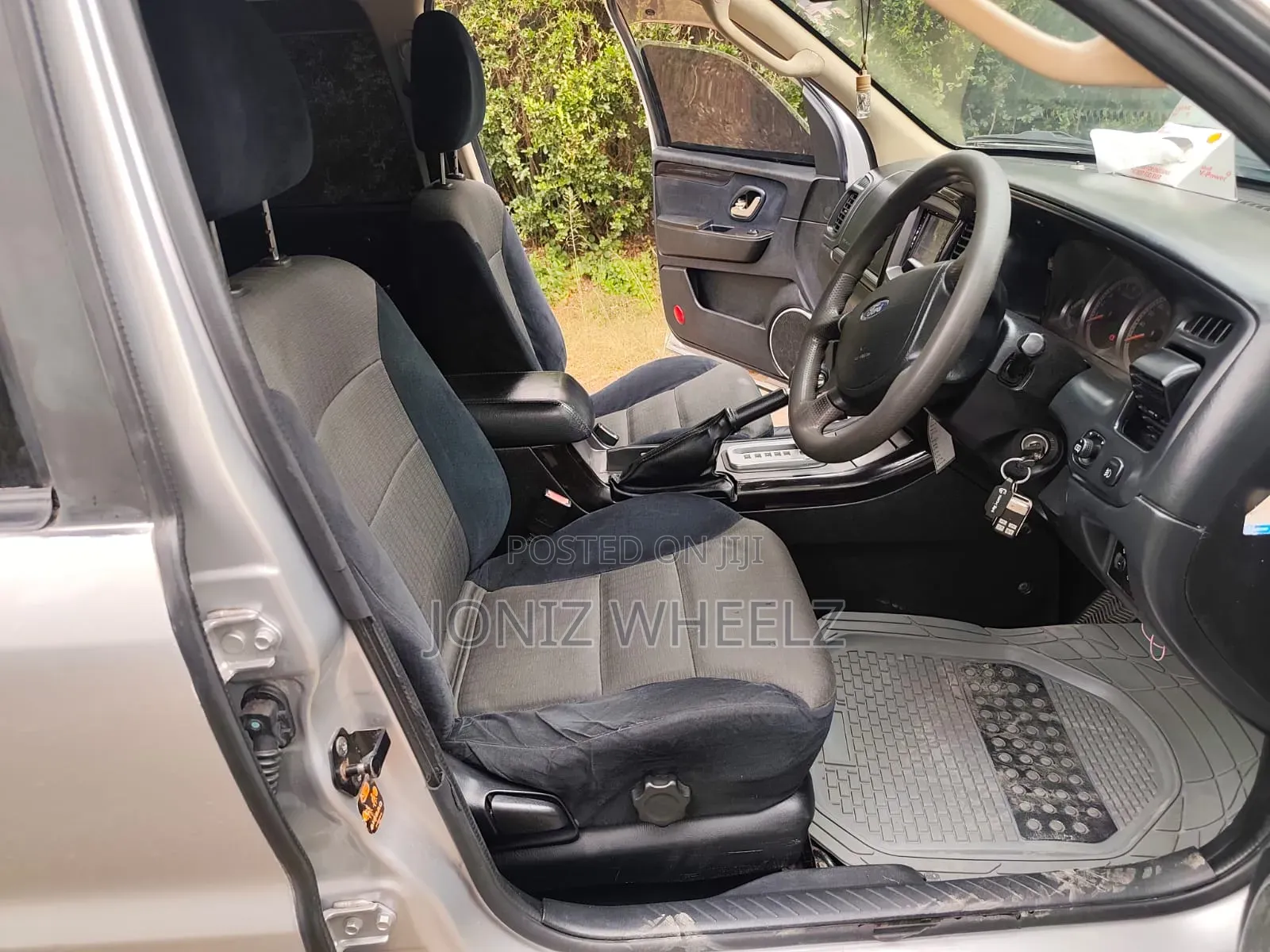 Ford Escape 2009 Silver