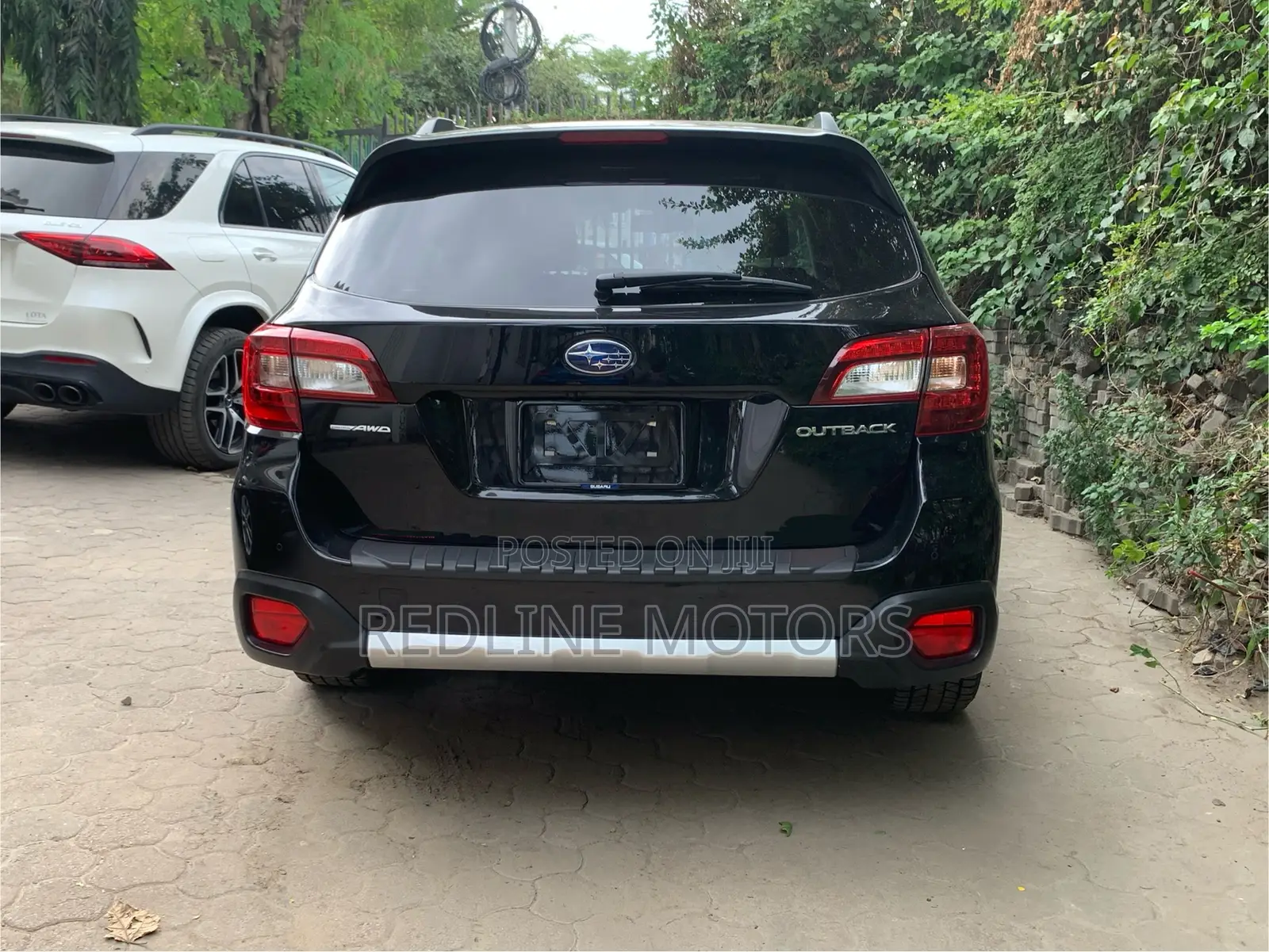 Subaru Outback 2.5i Limited AWD 2018 Matt Black