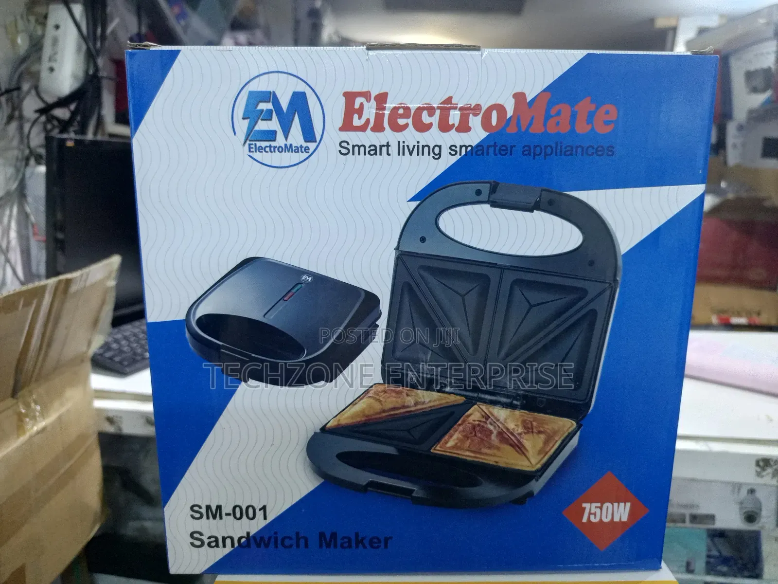 Electromate 2 in 1 Sandwich Maker Sm-001 With Non Stick Plates 