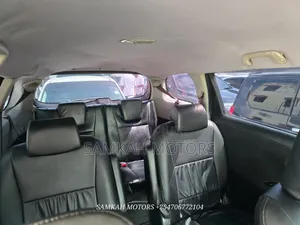 Toyota Wish 2016 Silver