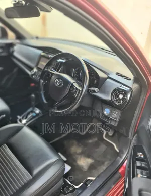 Toyota Corolla Fielder 2019 Red