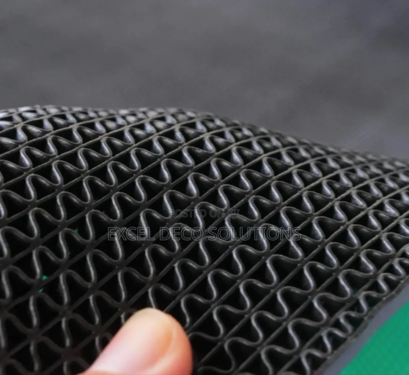 Solid Grip Non Slip Carpet
