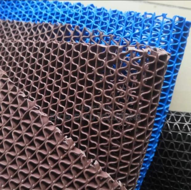 Stylish Floor Protection S Mats