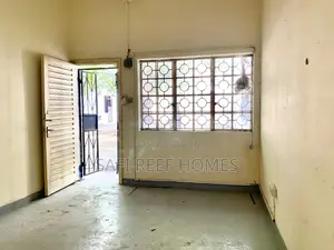 Single Office Space to Let in Nyali With Parking