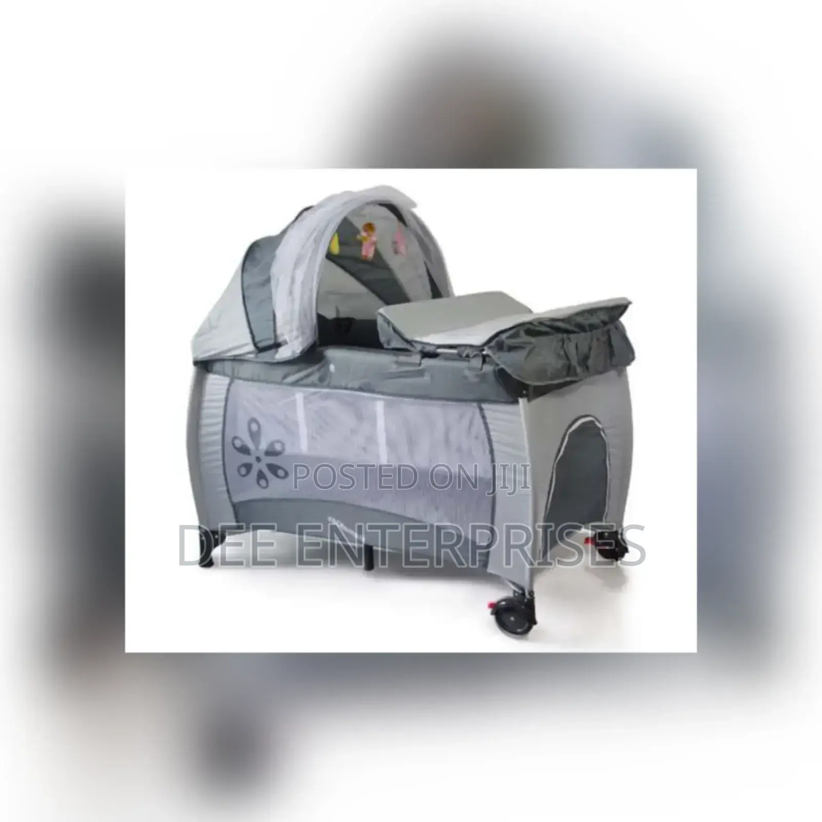 Mama Kids Playpen
With a Changing Pad
