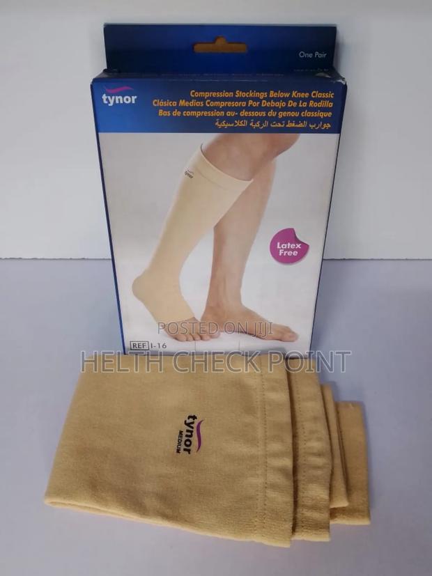 Compression Stockings Below Knee Classic - thumbnail 2