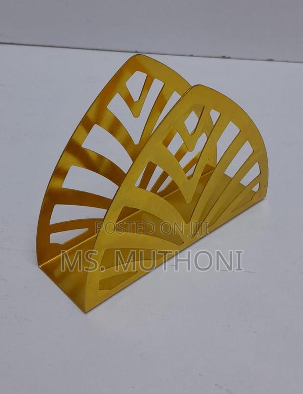 Fancy Metallic Dining Table Serviette Dispenser - thumbnail 8