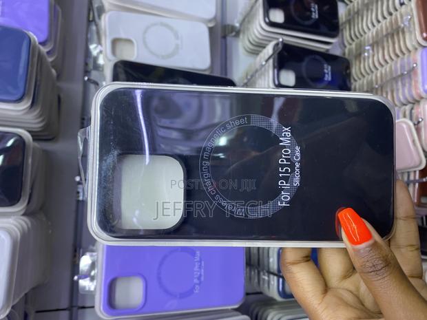 Ligerw Apple iPhone 15 Pro Max Silicone Case With Magsafe - main view