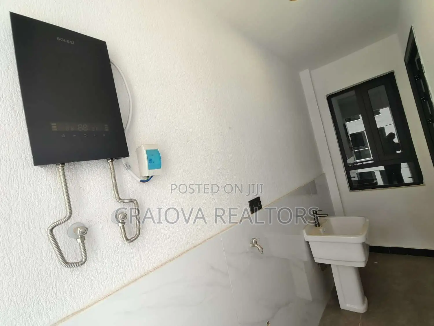 2bdrm Apartment in Valley Arcade for rent