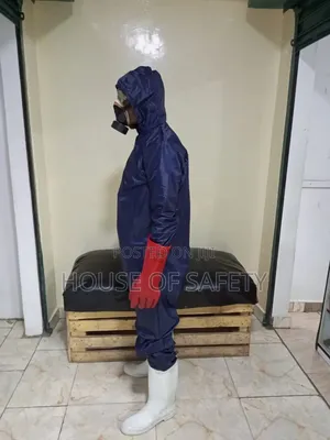 Spraying Suits and Respirators