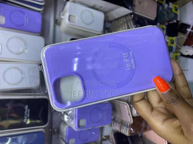 Guaver Apple iPhone 15 Silicone Case With Magsafe - thumbnail 2