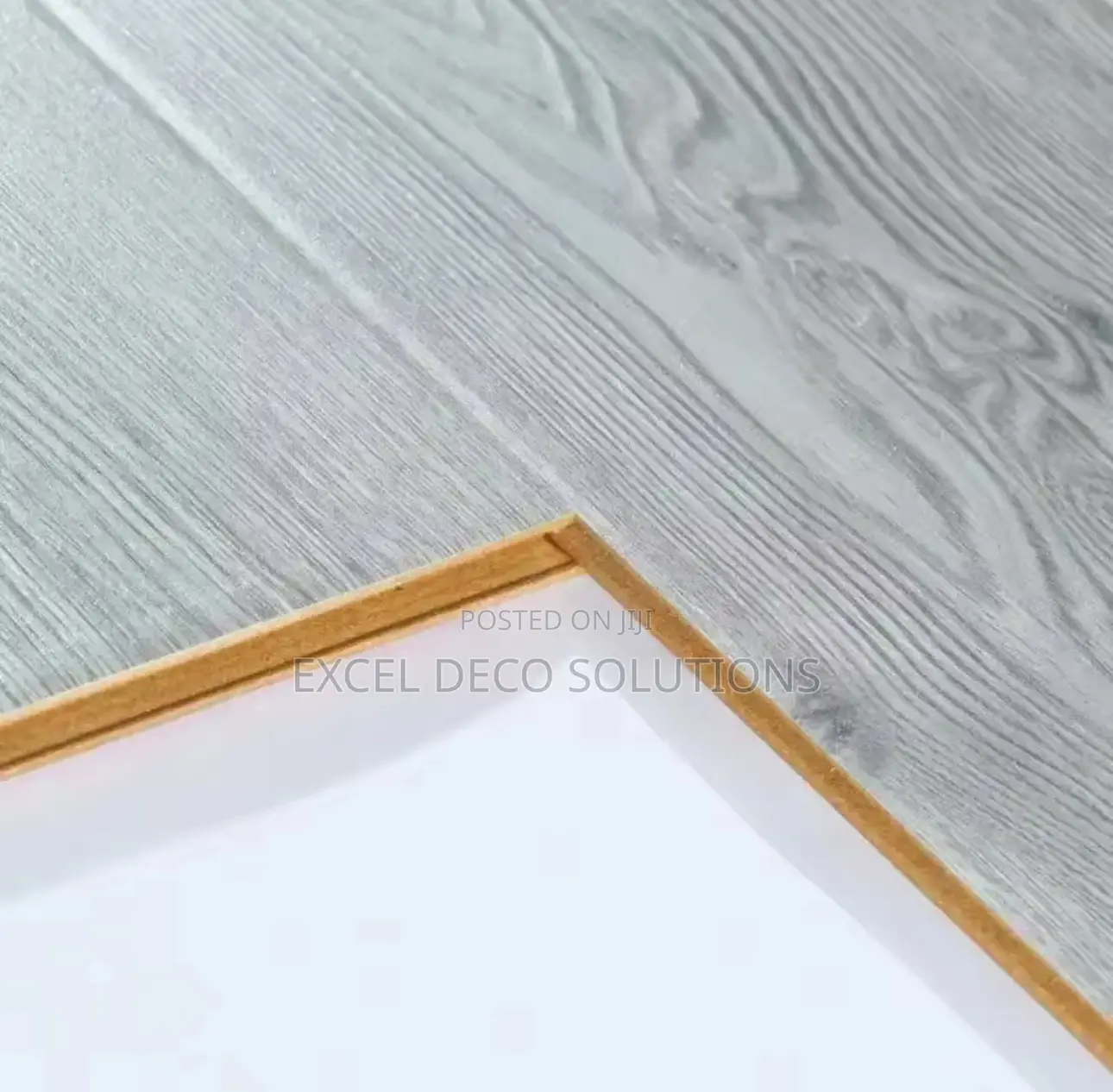 Strong Durable Laminate Floors – 8.3mm Thickness