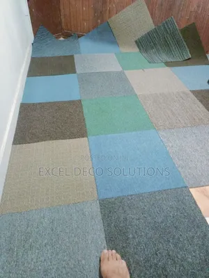 Colorful Carpet Tiles – Add Vibrance to Your Home Office