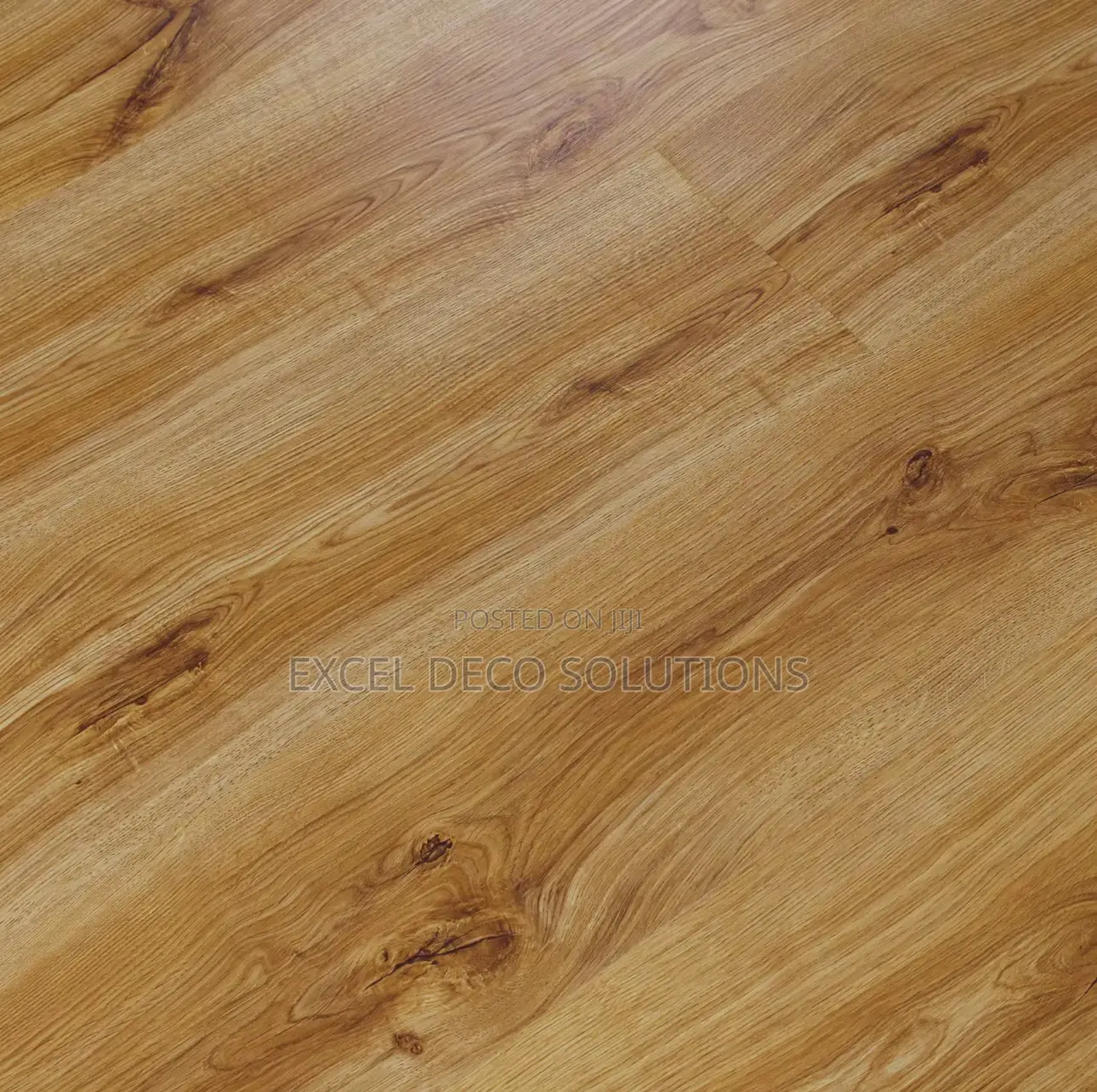 Scratch Resistant Laminate Floors – Pets Kids Friendly