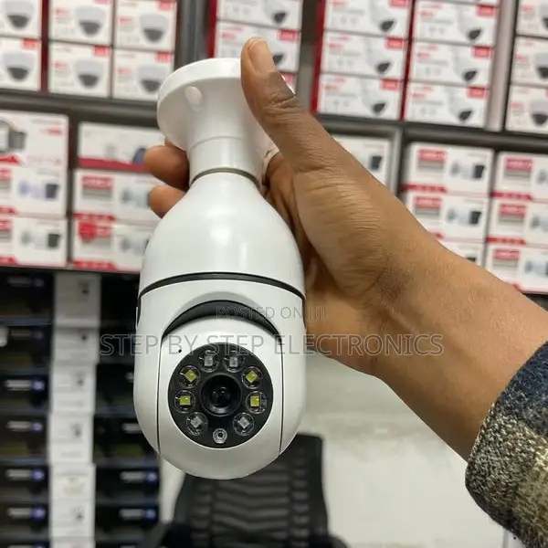 Smart Wifi Surveillance PTZ Rotating Bulb Camera for Home Office