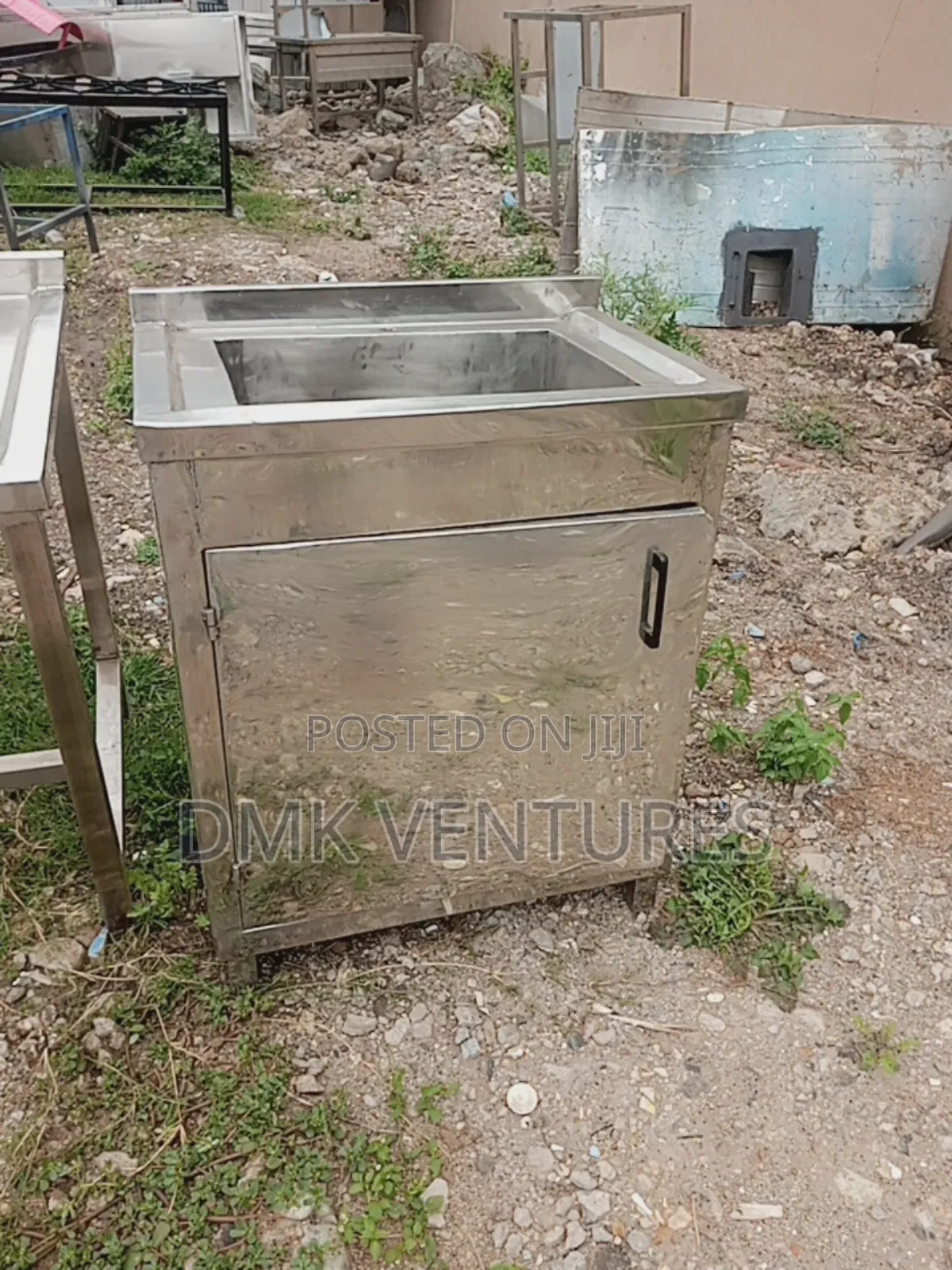 User Friendly Water Washing Station/Sink