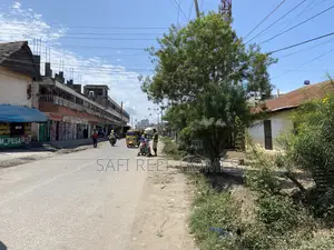 Prime Plot on the Road in Kongowea Nyali