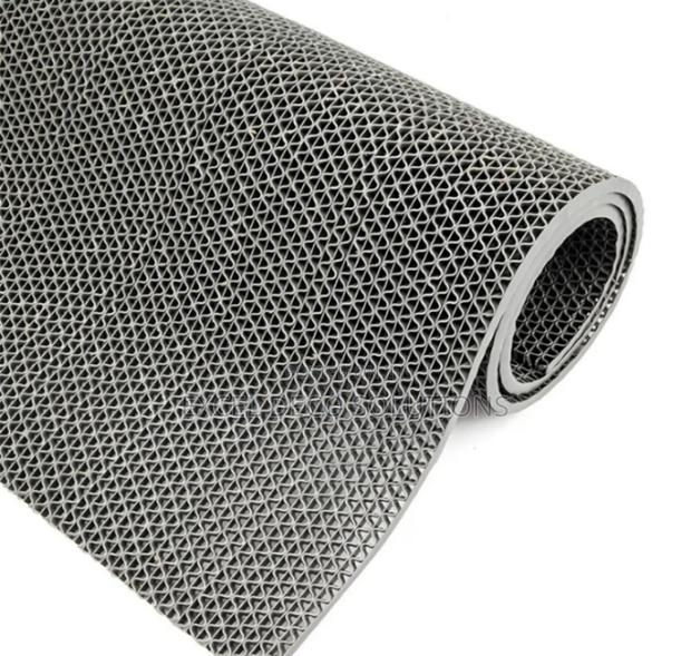 Affordable Premium Anti-Slip S Mat – Safety First, Style Always