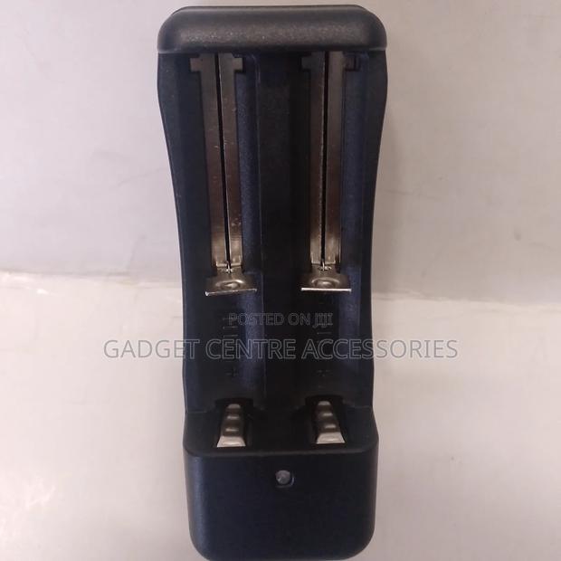 Automatic Battery Charger - thumbnail 2