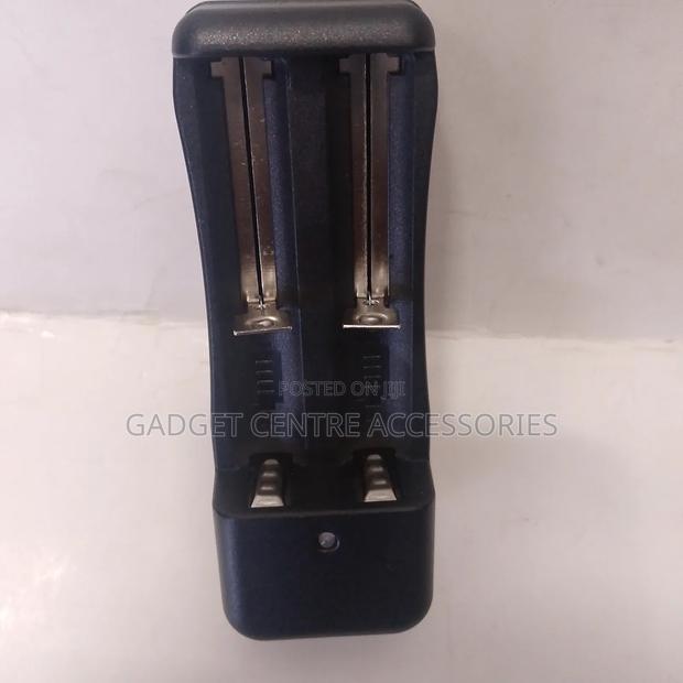 Automatic Battery Charger - thumbnail 3