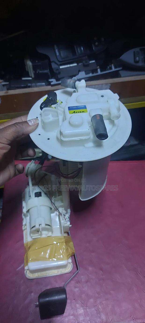Complete Fuel Pump Vitz New