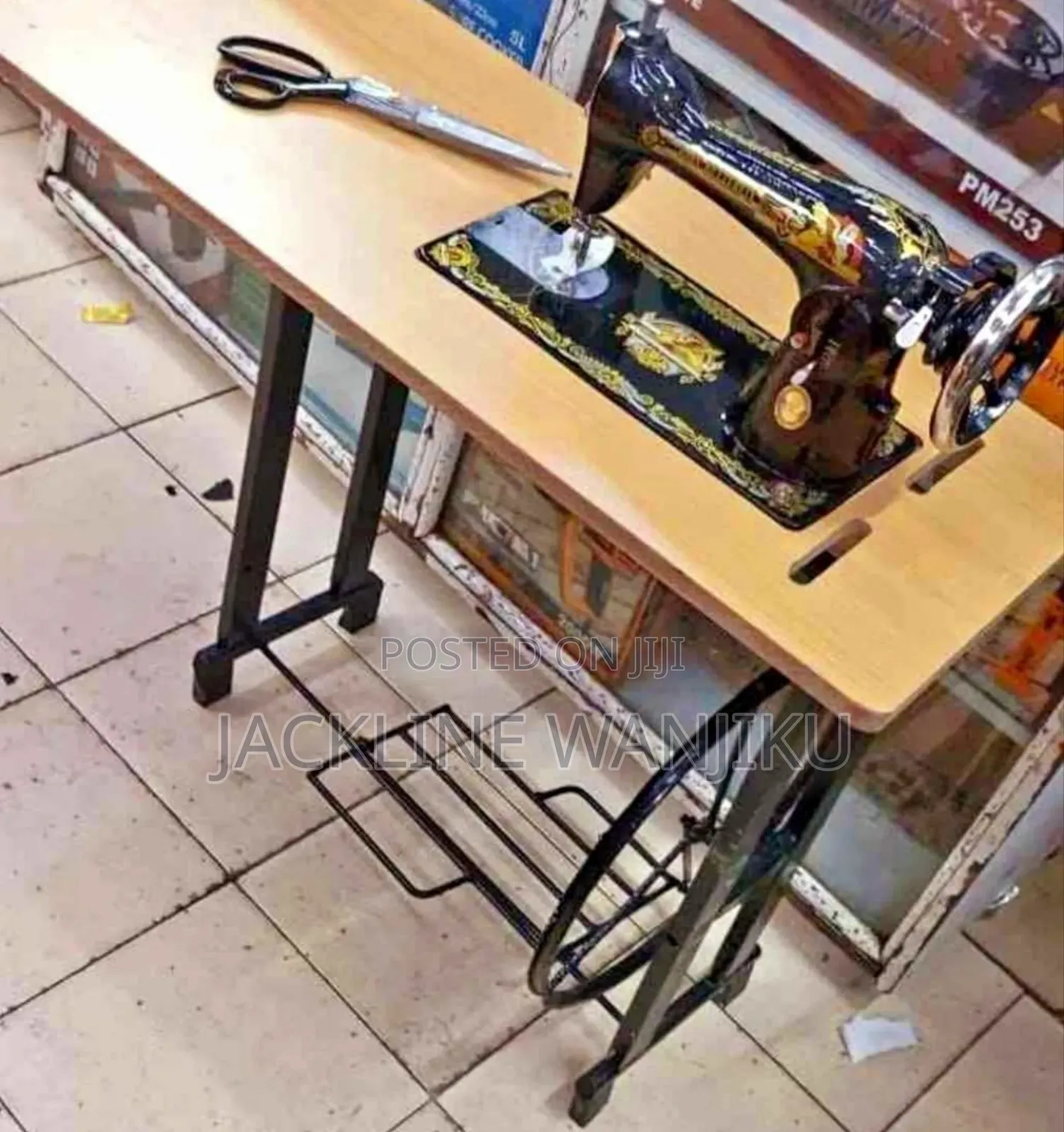 Sewing Machine/Complete Sewing Machine Butterfly