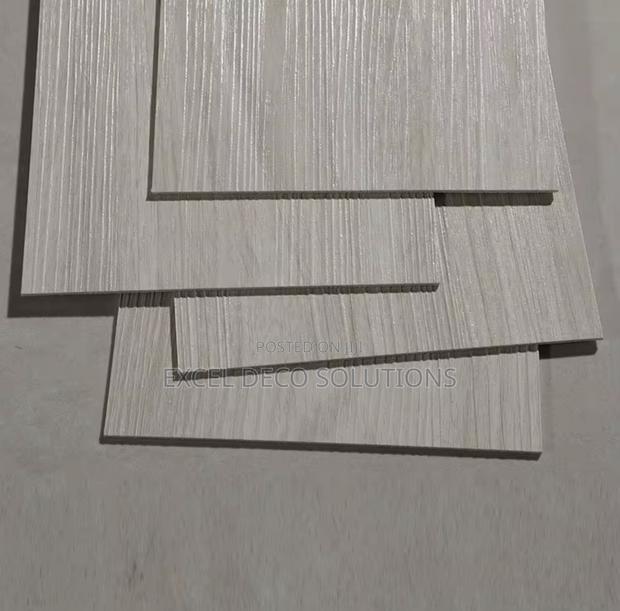 Vinyl Dry Back Planks – Wood Look Luxury Flooring