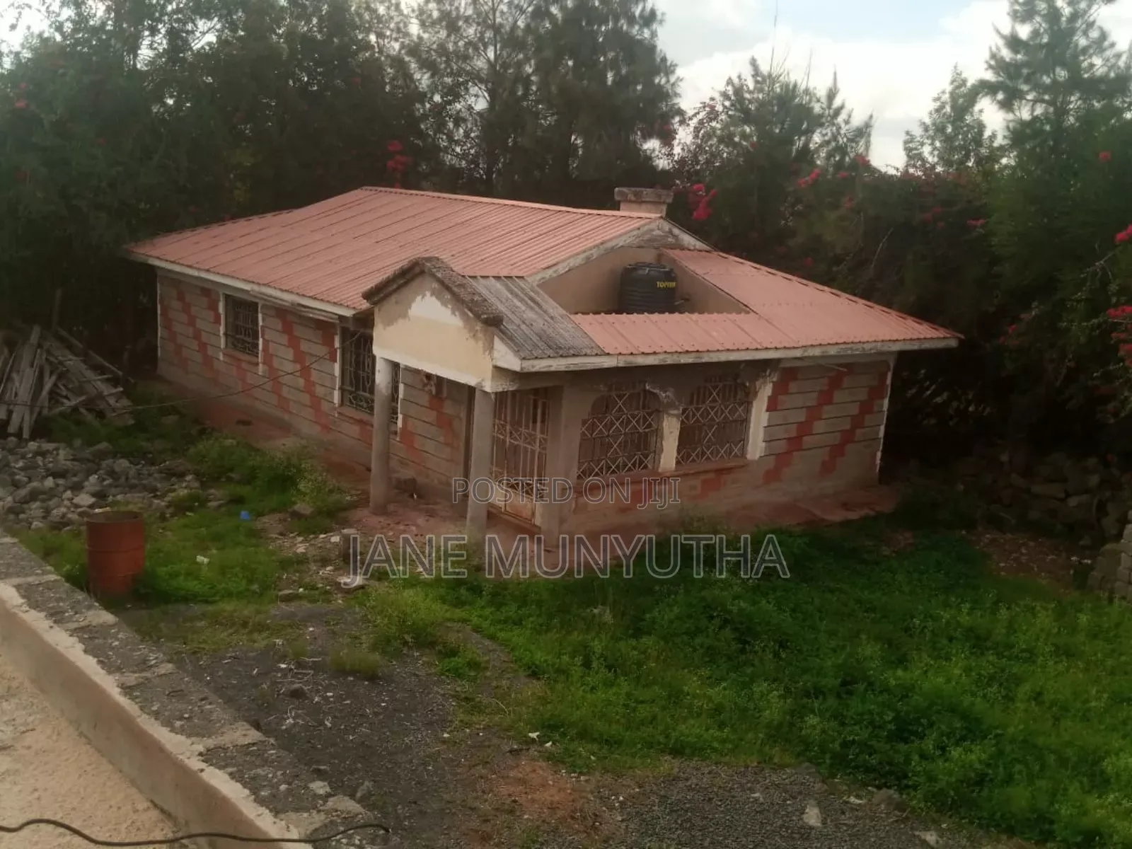 3bdrm Bungalow in Katani for rent