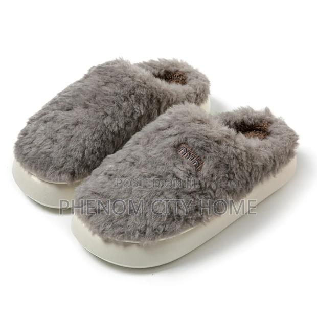 Indoor Winter Slippers - thumbnail 2