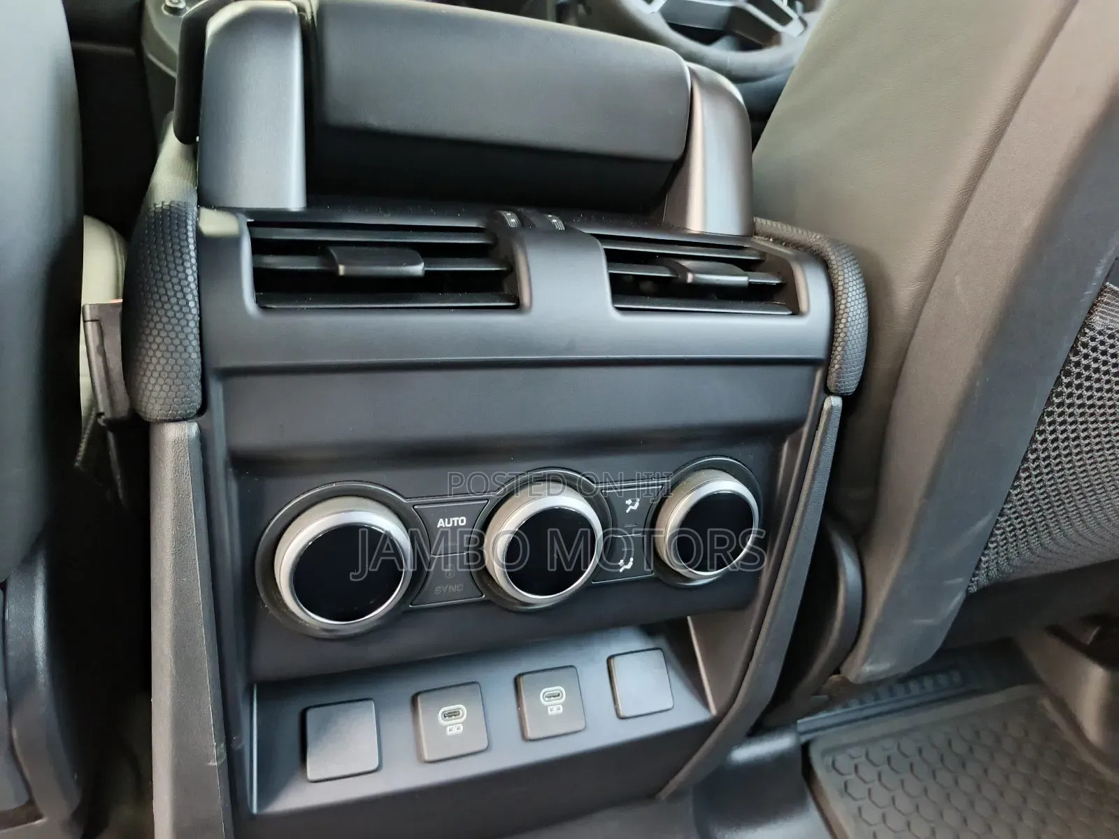 Land Rover Defender X 2024 Black