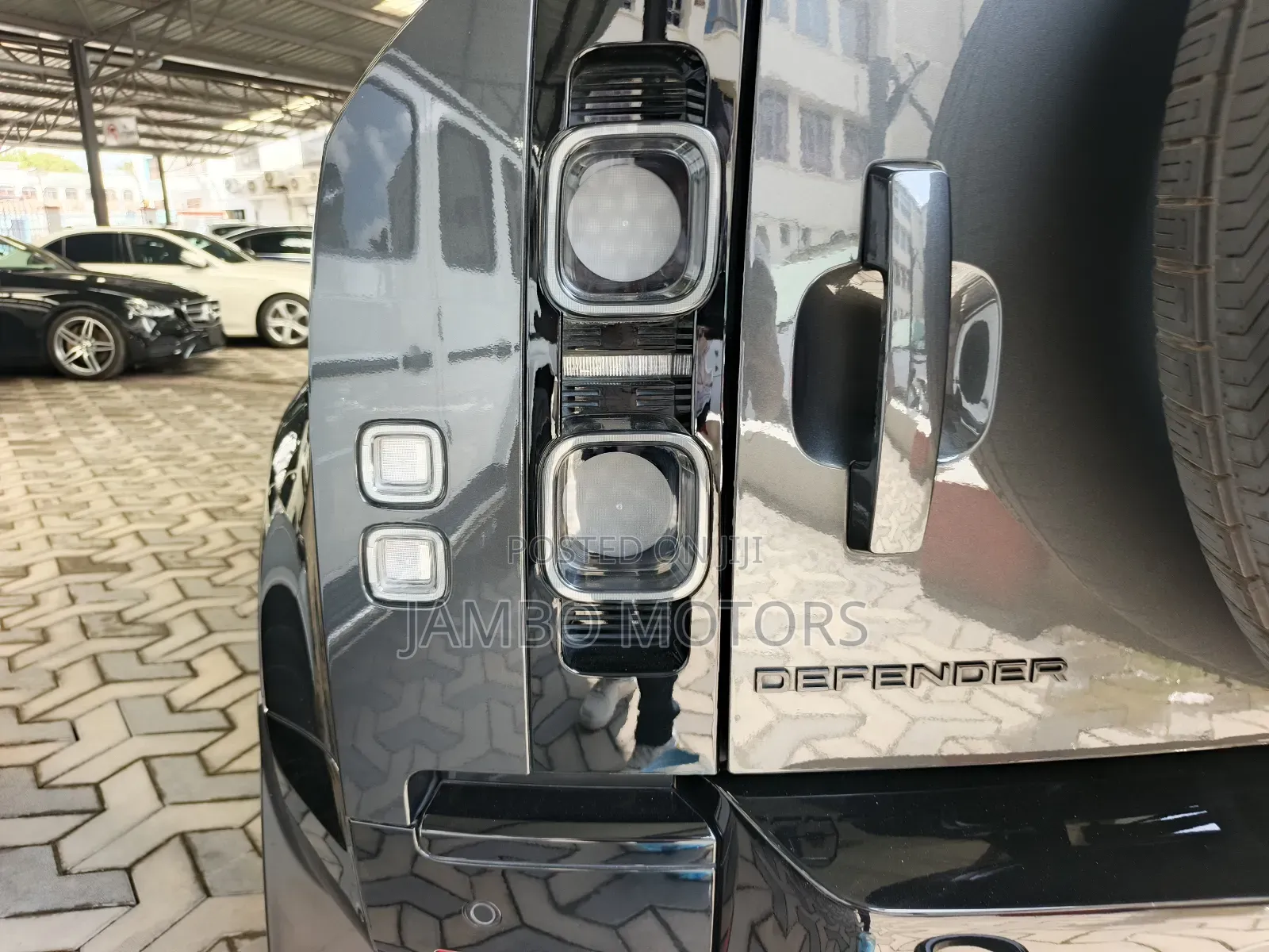 Land Rover Defender X 2024 Black