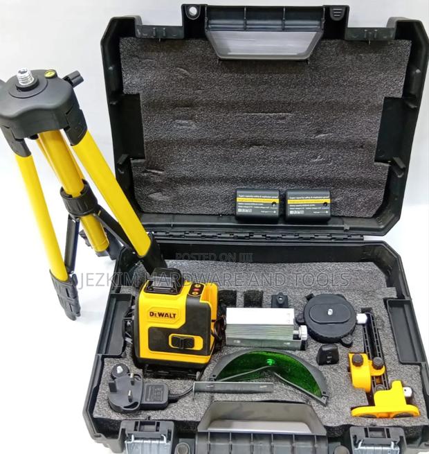 Laser Level Dewalt With Stand - main view