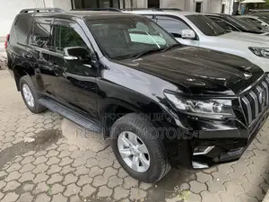 Toyota Land Cruiser Prado 2.8 2018 Black