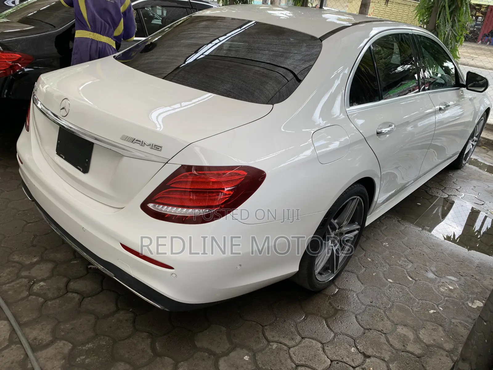 Mercedes-Benz E250 2018 Off white