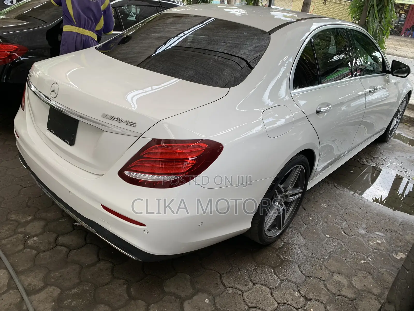 Mercedes-Benz E250 2018 Off white