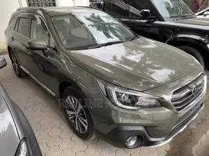 Subaru Outback 2018 Green