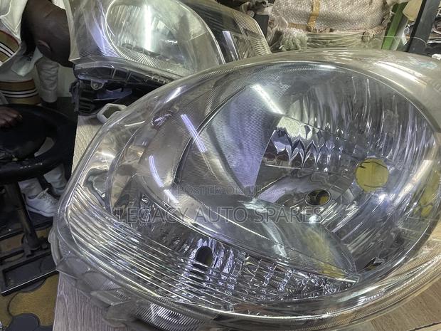 Toyota Passo Headlight - thumbnail 2