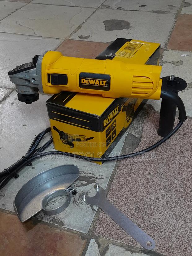 Best Dewalt Angle Grinder 850 Watts And 2 Free Cutting Disc - main view