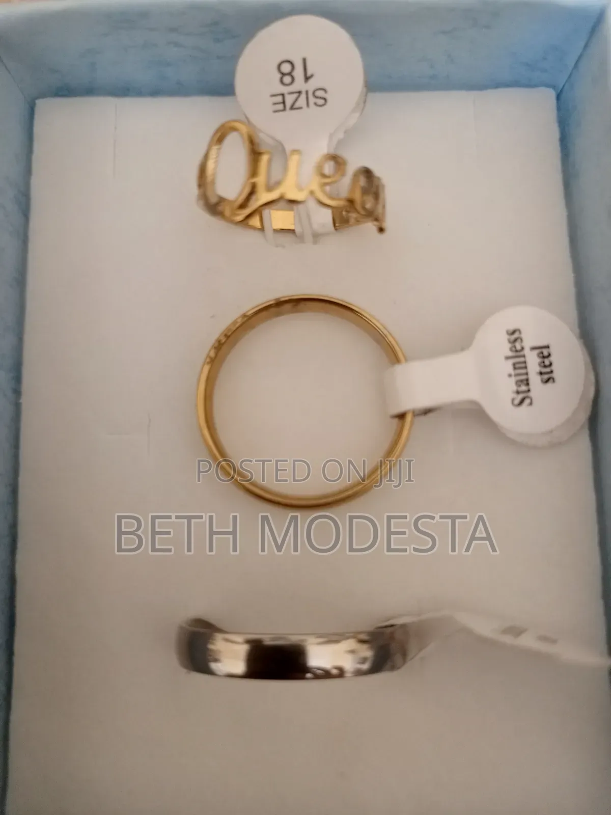 Wedding Engagement Rings. Yellow Gold White Silver Rings