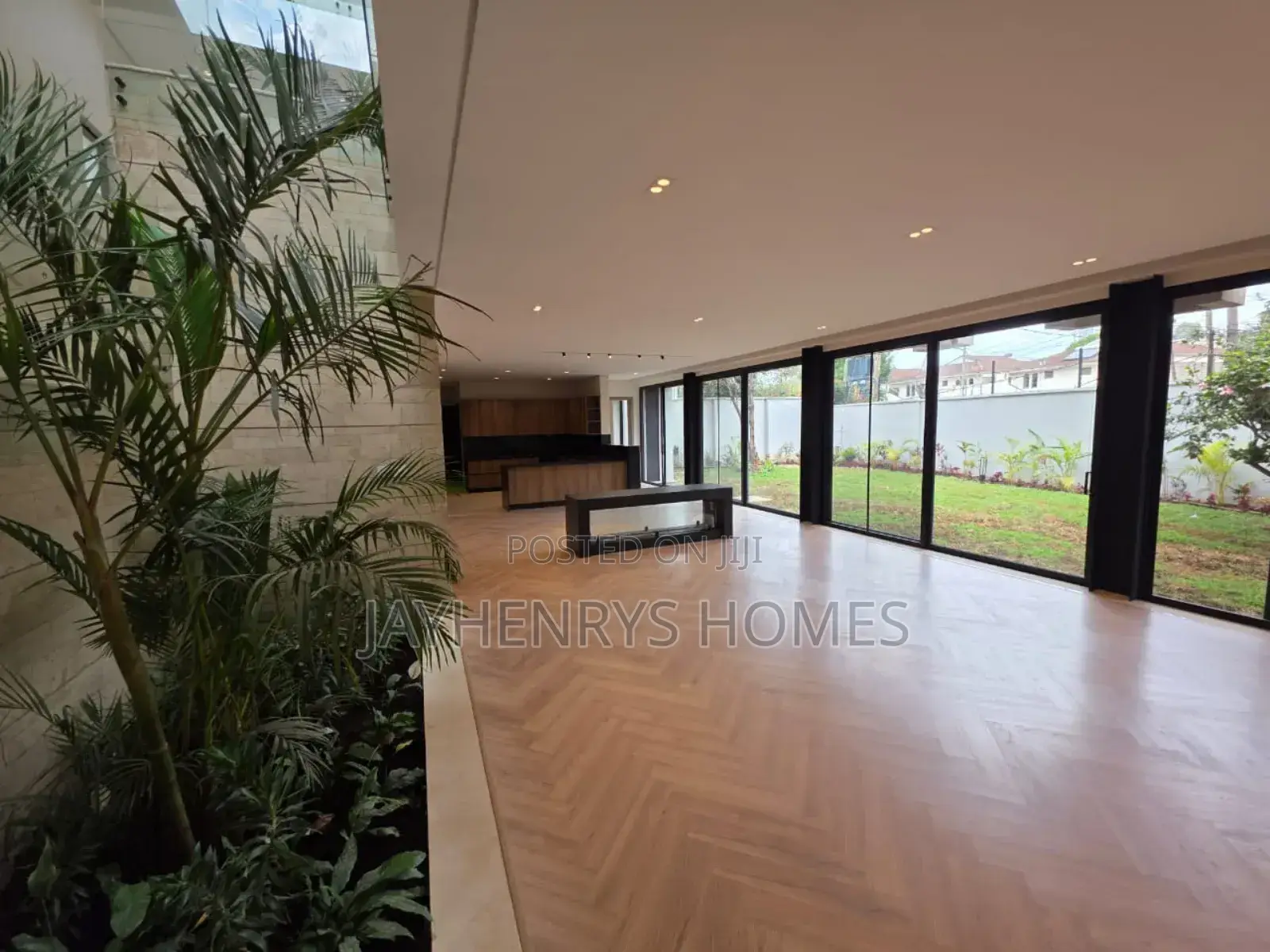 5bdrm House in Westlands for sale