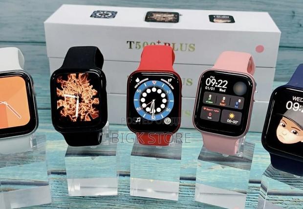 W26 Promax Smart Watch + Free Earpods and Extra Straps