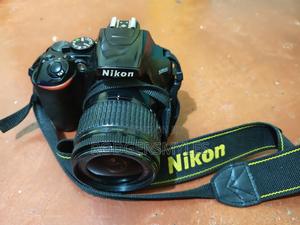 Nikon D3500 - main view