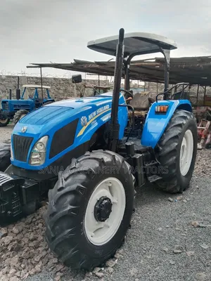 New Holland Tractor 490 Plus Plough