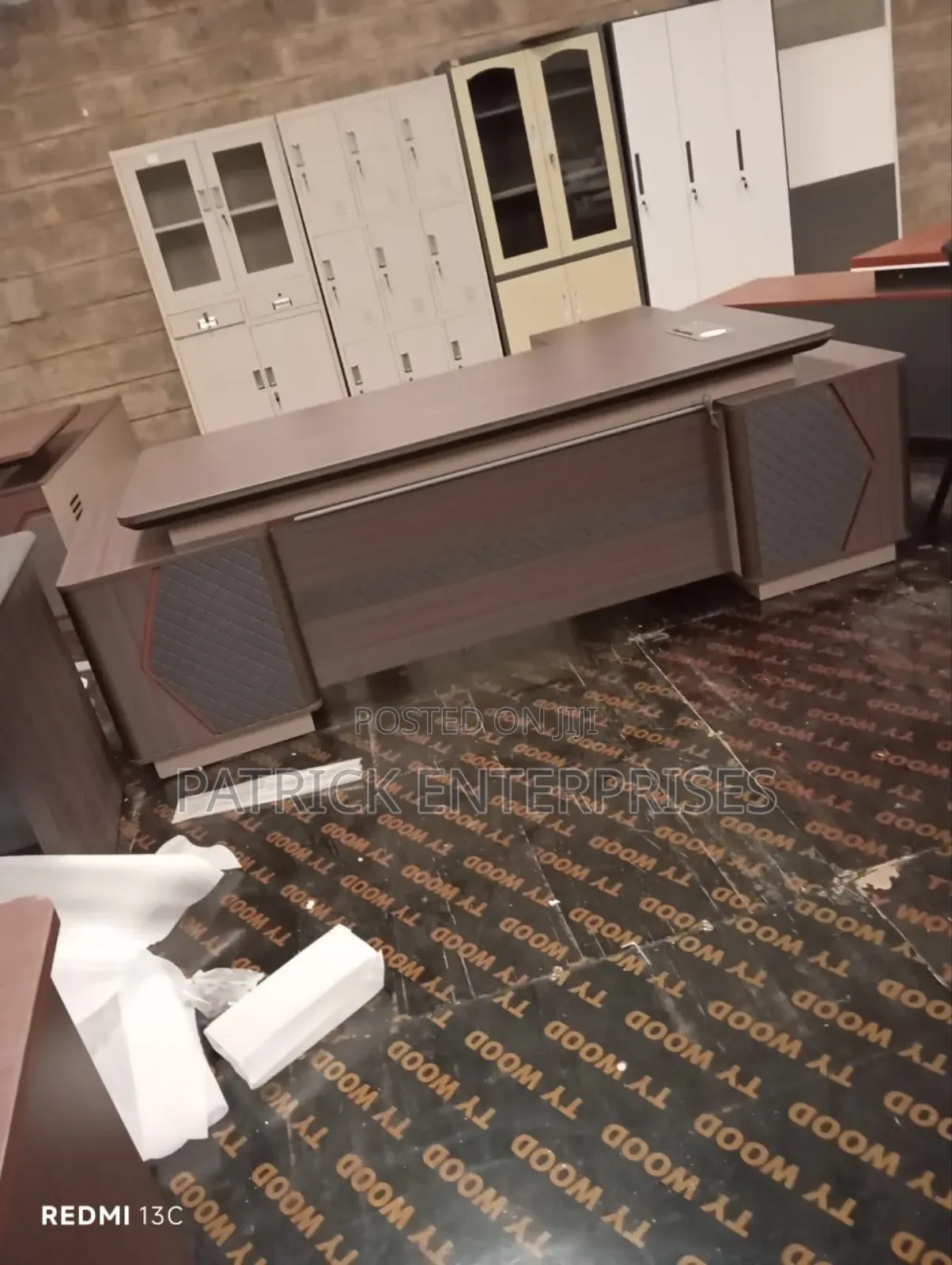 Executive Director's/ C. E. O Office Desk 2.4 Mtrs