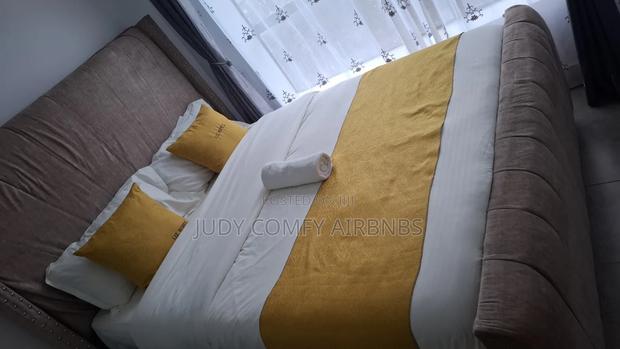 Cozy Studios,1,2 Bedrooms Air BNBS Roysamb-Near TRM - thumbnail 3