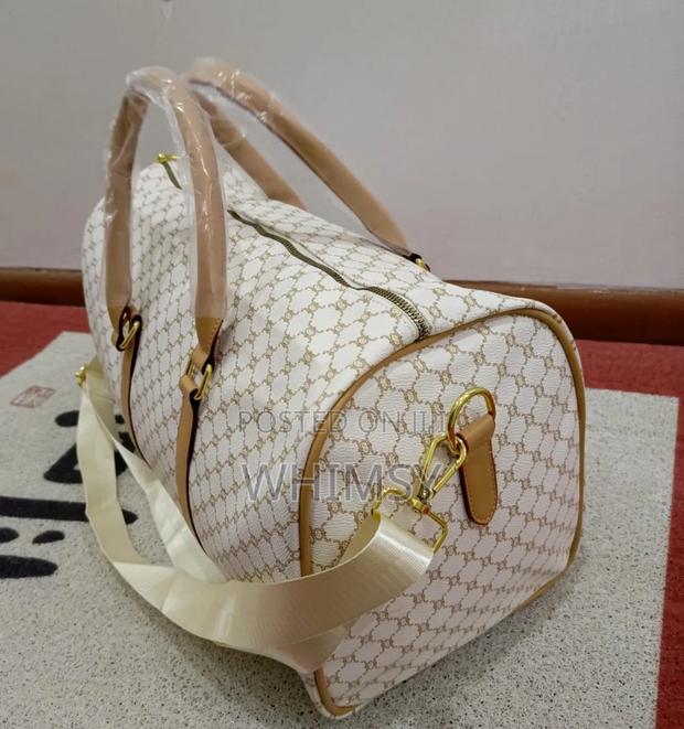 Versatile Travel / Weekend Bag - thumbnail 2