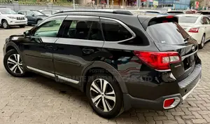 Subaru Outback 2.5i AWD 2018 Black