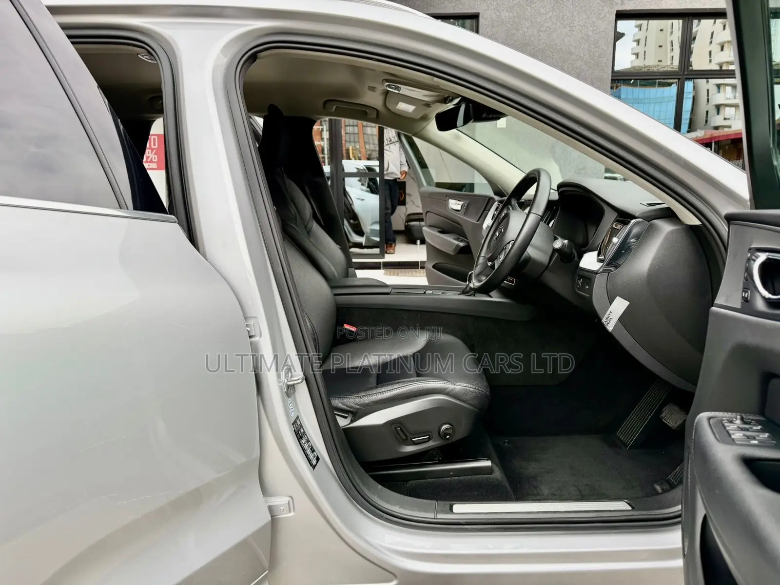 Volvo XC60 T5 R-Design AWD 2019 Silver